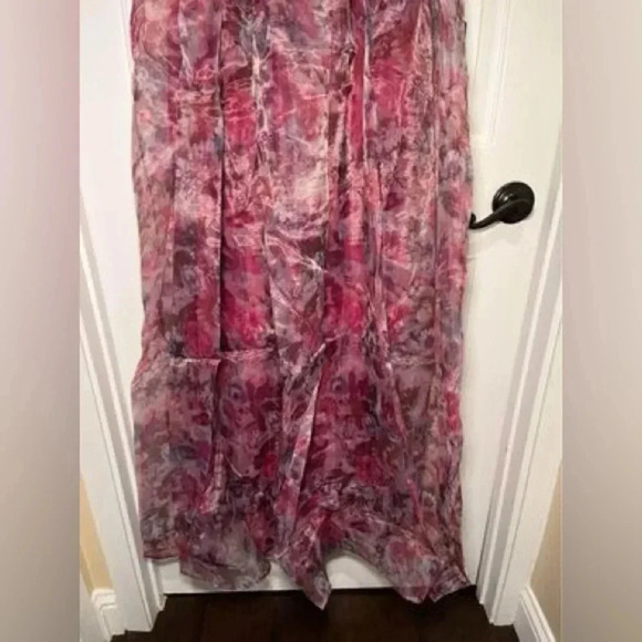 Lulu's Garden Romance Floral Maxi Dress - Picture 6 of 10